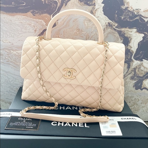 Chanel Caviar Quilted Medium Coco Handle Flap Bag - Picture 3 of 15